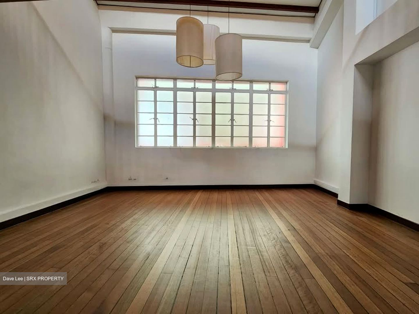 Far East Square (D1), Office #613103721